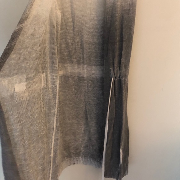 Sarah pacini linen wrap top.  One size - Picture 4 of 13